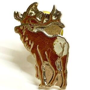 Brooch Lapel Pin‎ Signed Bull Moose Brown Enamel Silver Tone Wildlife pin